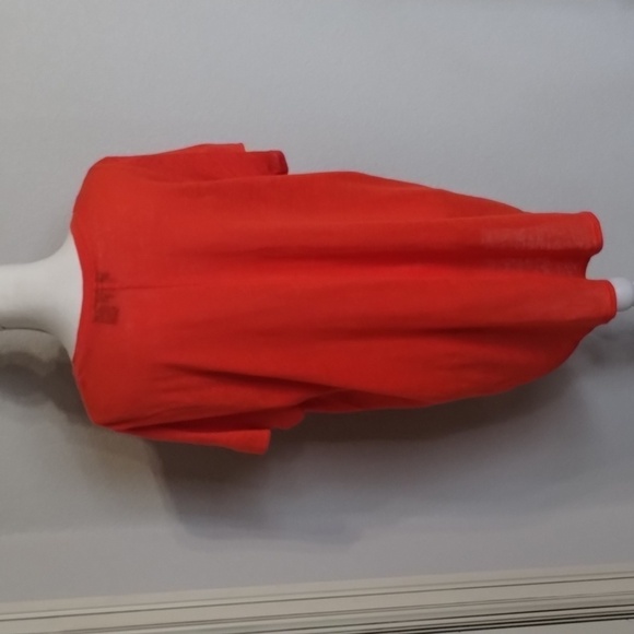 Tahari tee reddish orange Size 1X V Neck top linen natural material Tahari linen - Picture 6 of 10